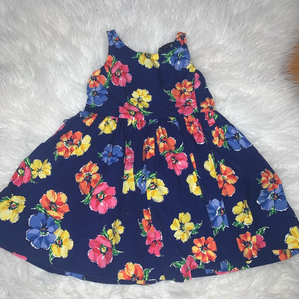 Little girls dress